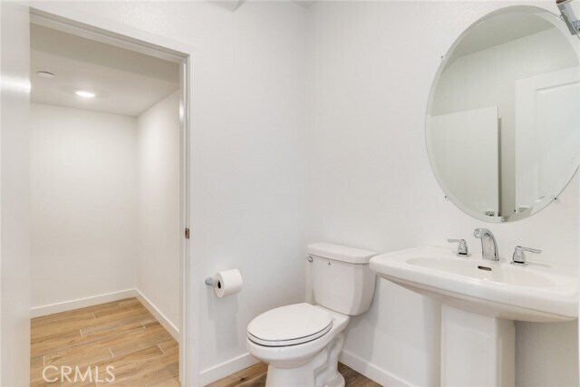 Building Photo - 10865 Pala Bells St