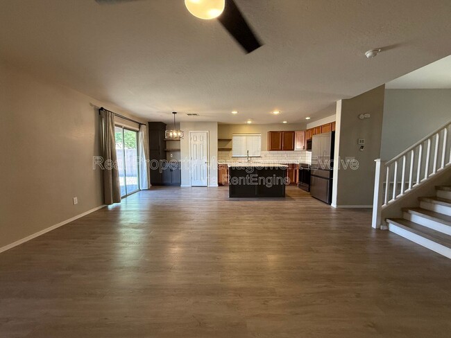 Building Photo - 12334 W Turney Ave