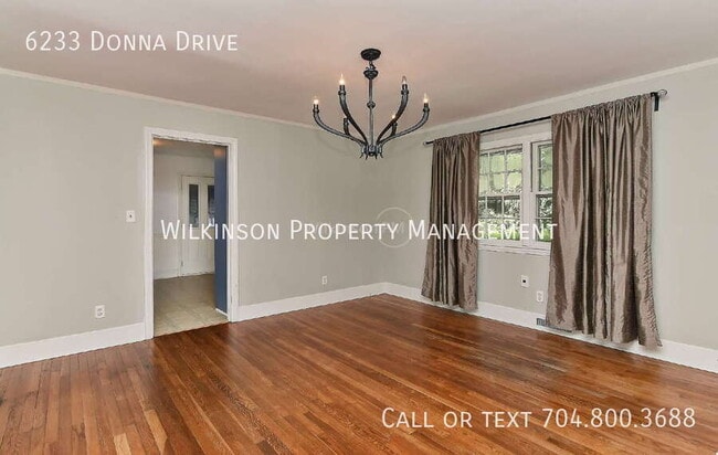 Building Photo - 6233 Donna Dr