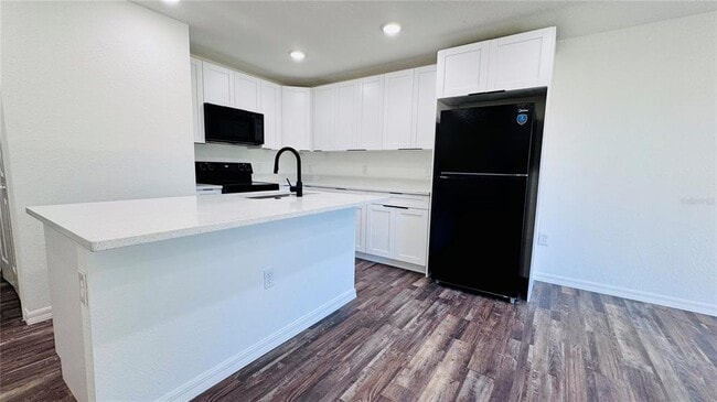 Building Photo - 27067 Washington St