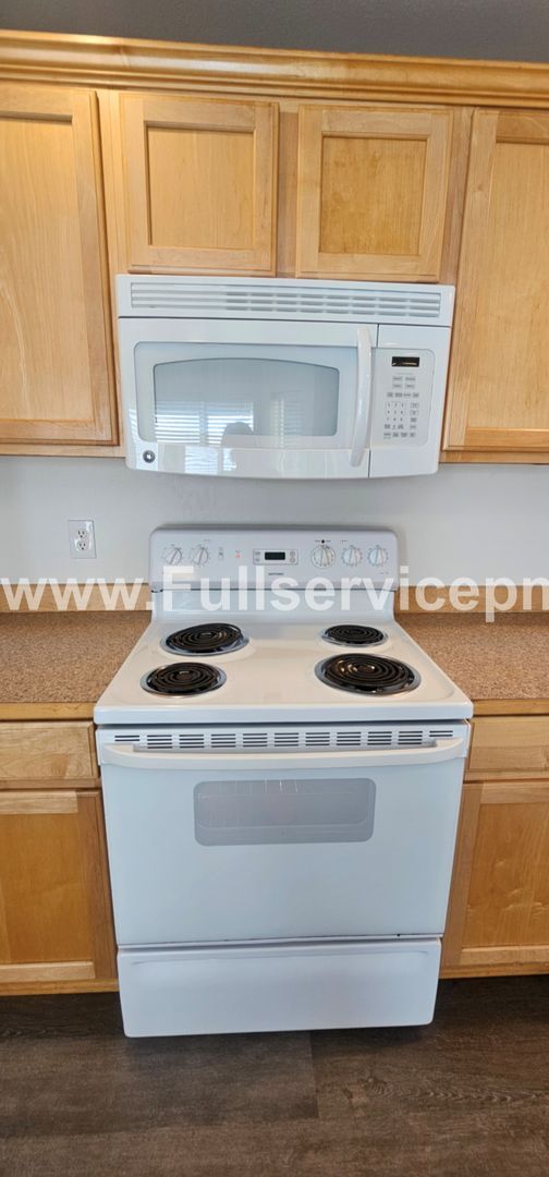 Building Photo - 22607 SE 287th Pl