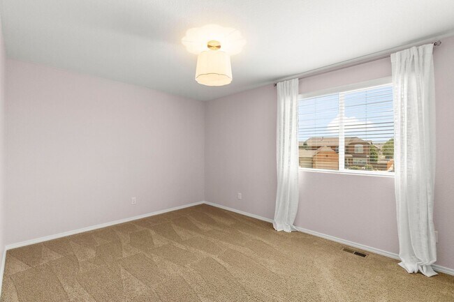 Building Photo - Evolve Real Estate: Meticulous and Luxurious 4 Bedroom + Office + Finished Basement on A Double C...