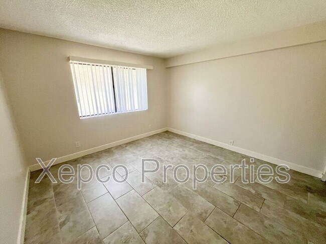 Building Photo - 32200 Cathedral Canyon Dr