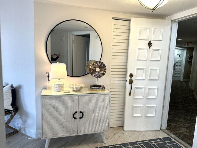 Building Photo - FURNISHED SIX MONTH RENTAL WATER VIEW BAHIA DEL MAR APRIL 29, 2026-OCT. 31, 2026