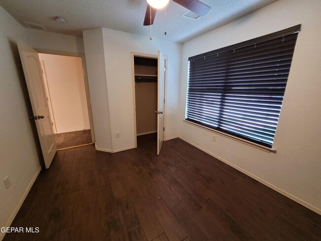 Building Photo - 14247 Hacienda Rock Dr