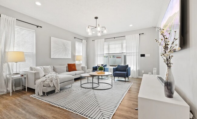 Building Photo - 163 Steeples Blvd