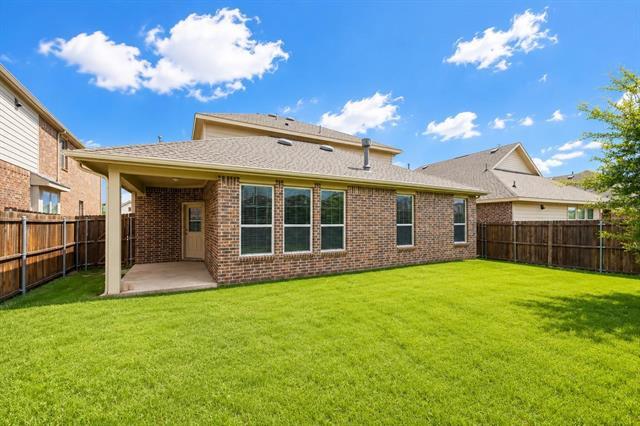 Building Photo - 817 Blackhawk Dr