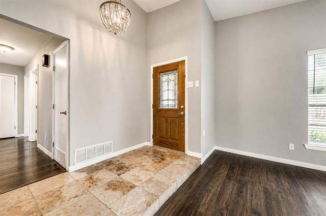 Building Photo - 5305 Meadowside Dr