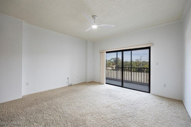 Building Photo - 900 Arbor Lake Dr