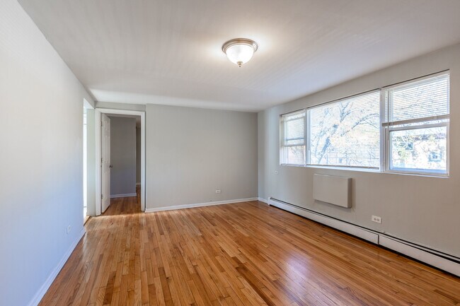 Building Photo - 1300 S 51st Ct