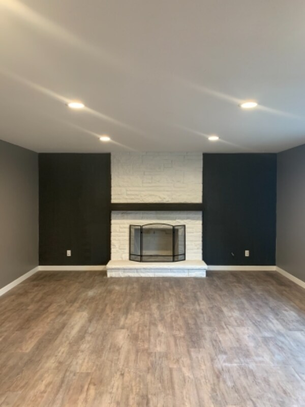 Building Photo - 8632 Gothic Way