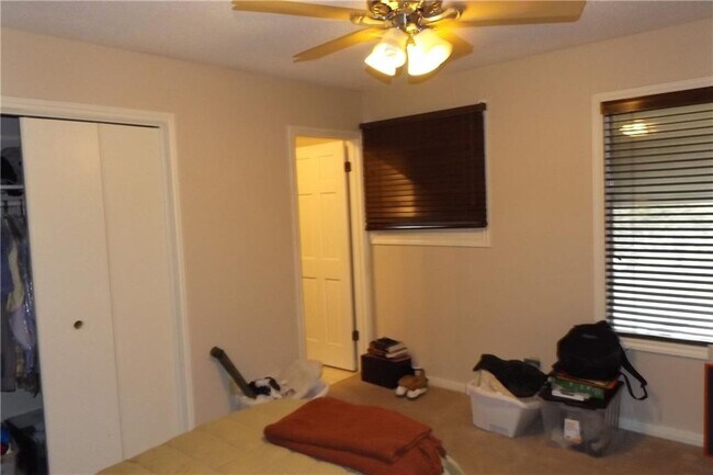 Building Photo - 3312 Foster Ln