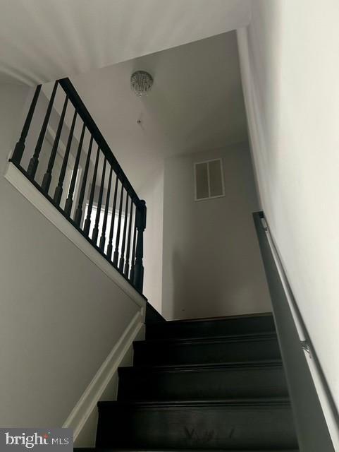 Building Photo - 9521 Woodyard Cir