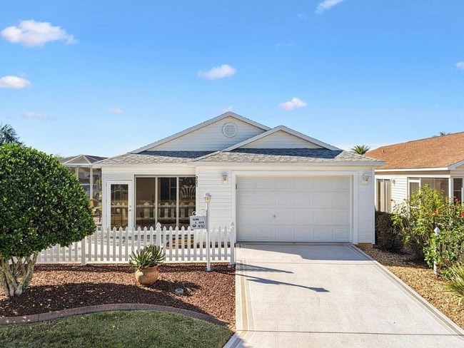 Building Photo - 930 Margaux Trail