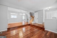 Building Photo - 18419 Hallmark Ct