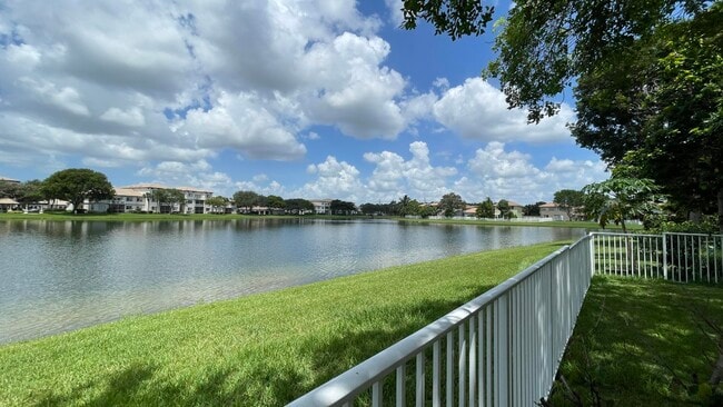 Building Photo - 6722 Duval Ave