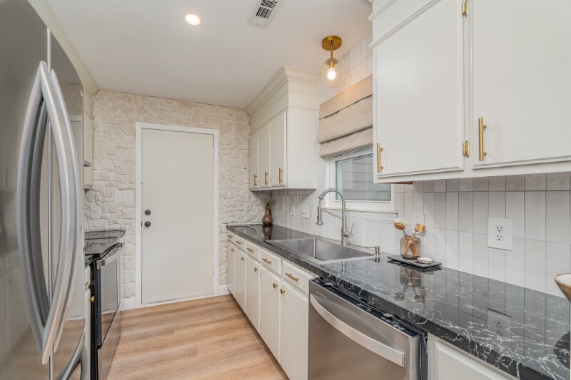 Building Photo - 2812 Olde Whitehall Rd