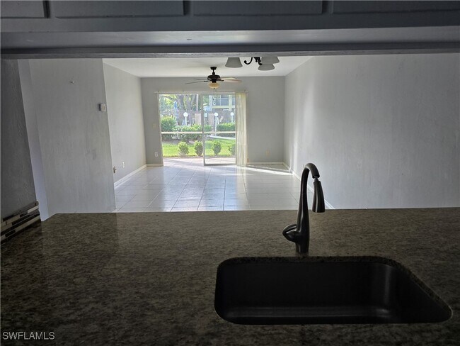 Building Photo - 2660 Kings Lake Blvd