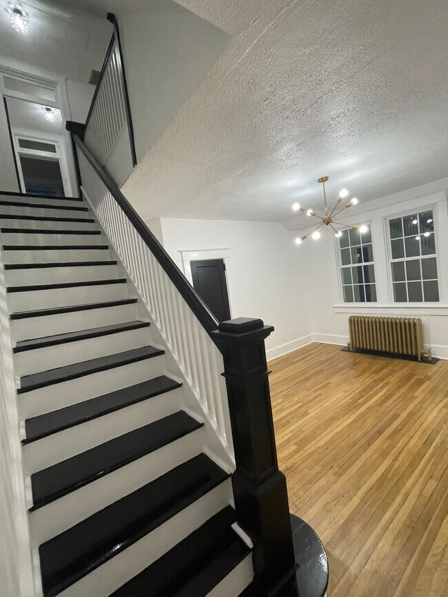 Building Photo - 442 North Charlotte Street Lancaster, PA 1...