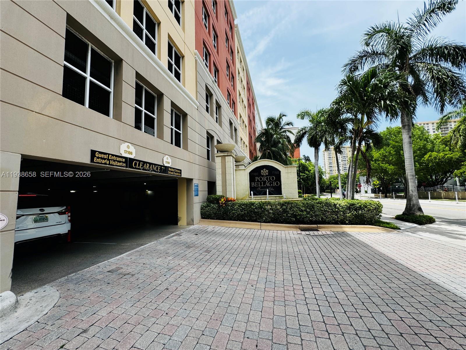 Building Photo - 17150 N Bay Rd