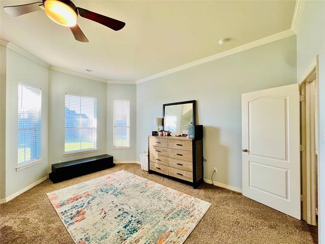 Building Photo - 9220 Edgemont Dr