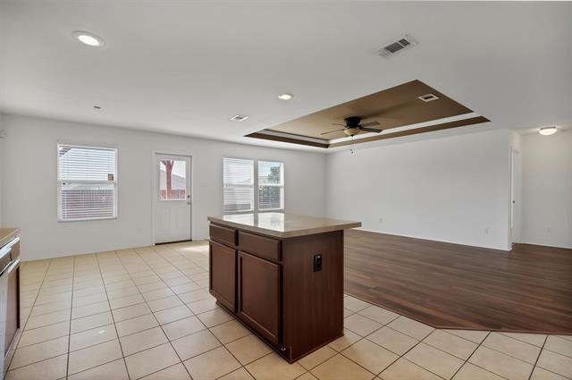 Building Photo - 14701 Southview Trail