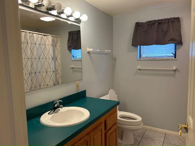 Building Photo - 38651 Tarr Dr
