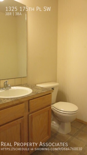 Building Photo - 1325 175th Pl SW