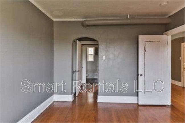 Building Photo - 3805 Keokuk St