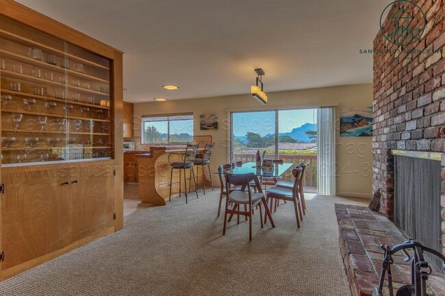 Building Photo - 2 Bedroom Carmel Home with Views of Point Lobos