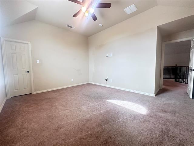 Building Photo - 708 Yarrow St