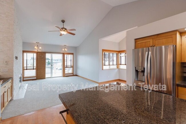 Building Photo - 5486 Salish Rd