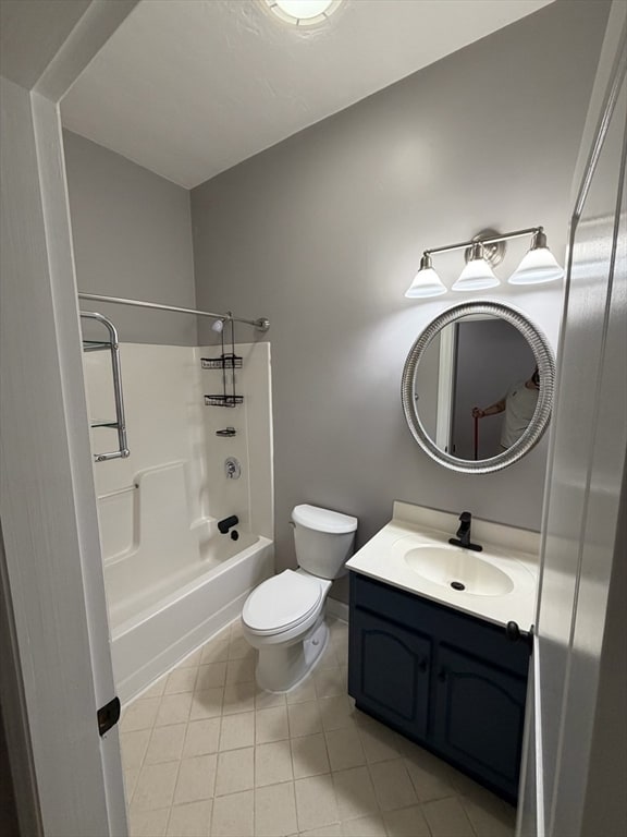 Building Photo - 7 Main St