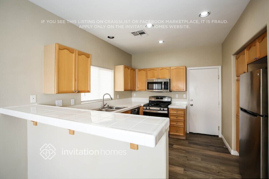 Building Photo - 8418 Diamond Dust Dr