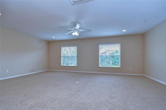 Building Photo - 3341 Grassglen Pl