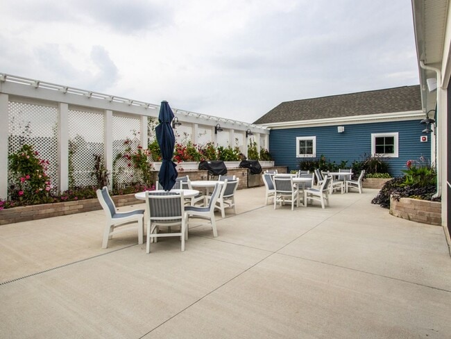 Building Photo - Unfurnished Year-Round Rental: 4BR End-Unit Townhome in Governors Near Downtown Lewes & Bike Trail
