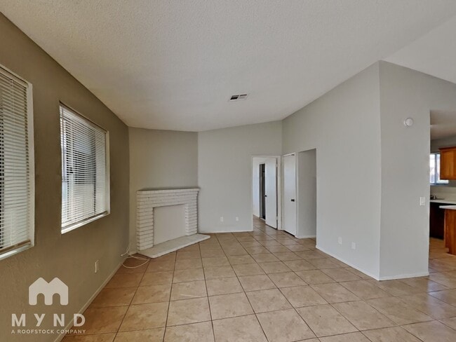 Building Photo - 4401 Halbert Ave