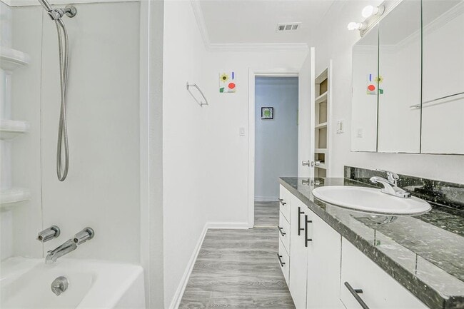 Building Photo - 7650 US-69