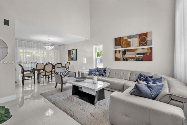 Building Photo - 15743 Woodgate Pl