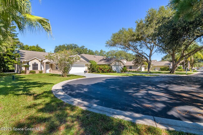Building Photo - 480 Prestwick Ct