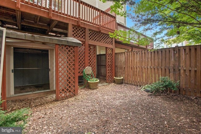 Building Photo - 20413 Elm Grove Terrace