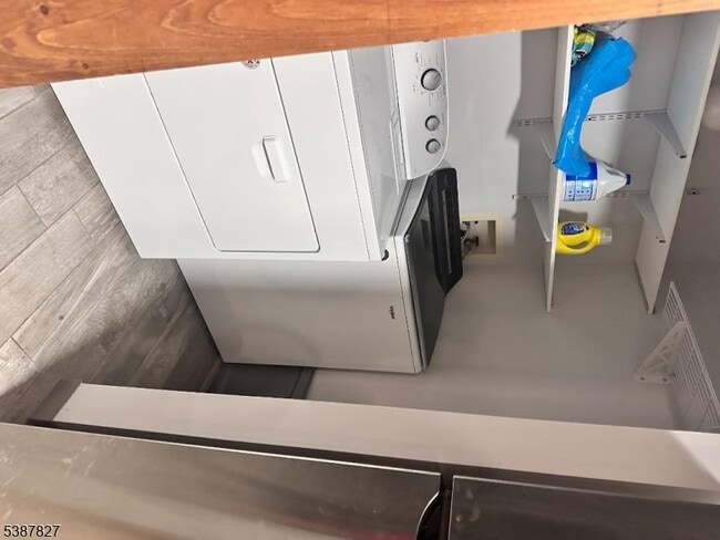 Building Photo - 3105 Schindler Ln