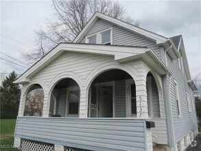 Building Photo - 5137 Miller Ave