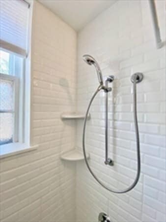 Building Photo - 205 Mt Auburn St