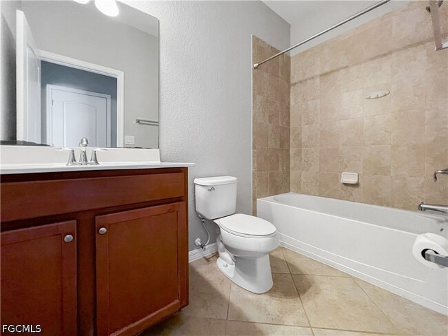 Building Photo - 9332 Via San Giovani St