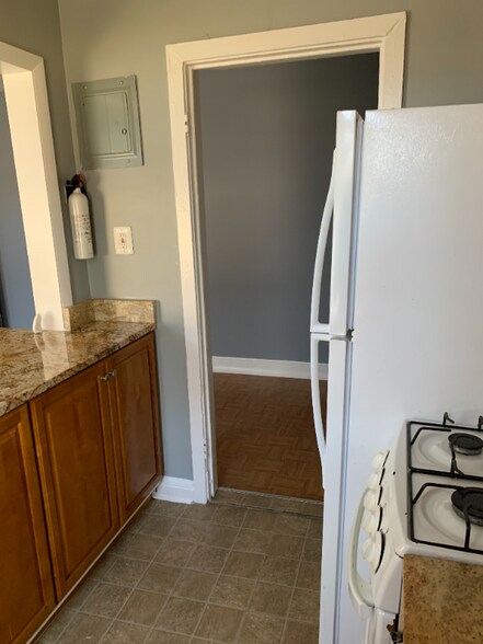 Building Photo - 1135 16th St NE