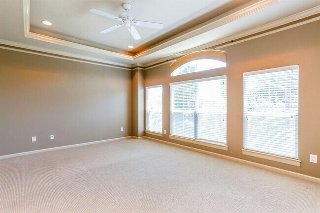 Building Photo - Stylish 3-Bedroom Home in Prime Houston Location!