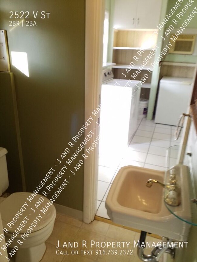 Building Photo - 2522 V St