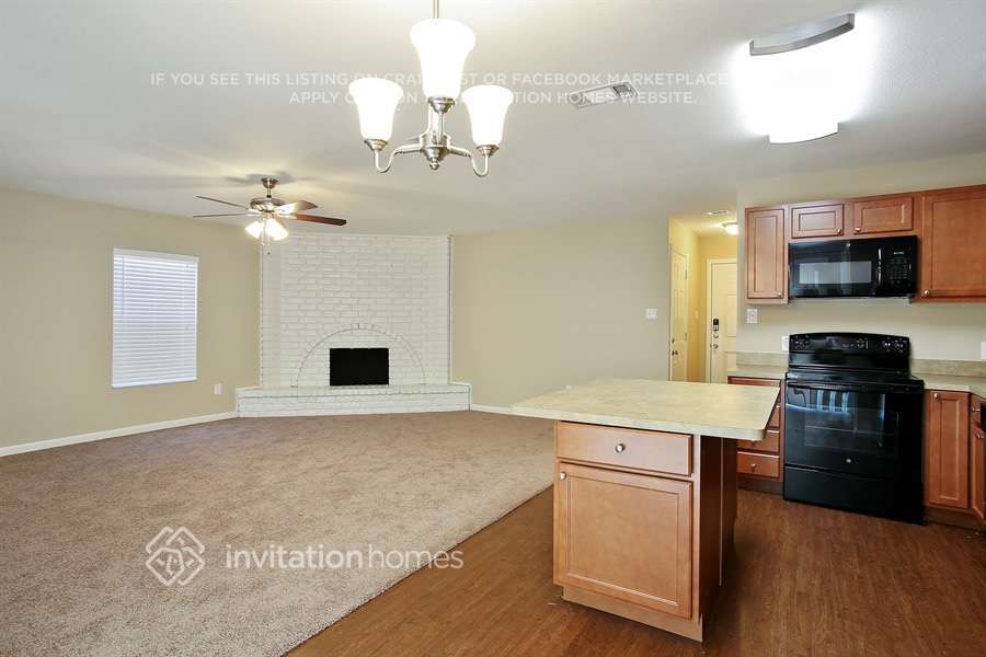 Building Photo - 2308 Tallowood Ct
