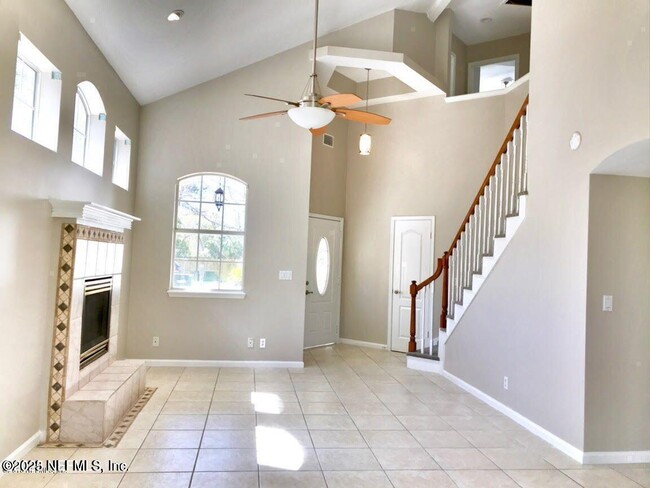 Building Photo - 1853 McClure Ln